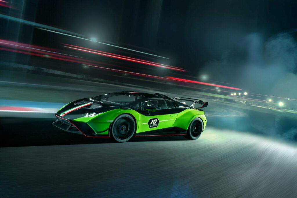 lamborghini-huracan-sto-sc-10-anniversario-2-1024x683jpg1700457595