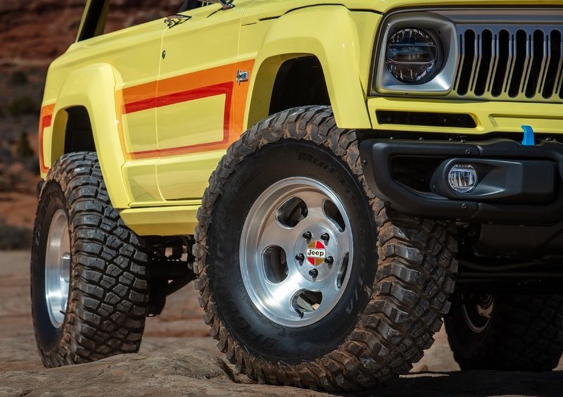 Jeep-cherokee 1978 4xe Concept-2023-800-0bjpg