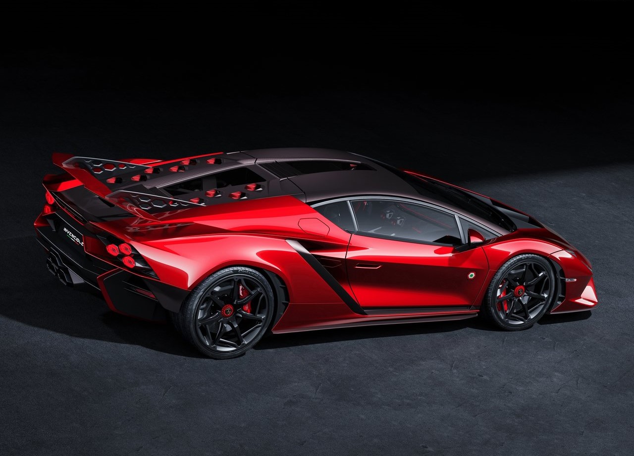 Lamborghini-invencible-2023-1280-06jpg