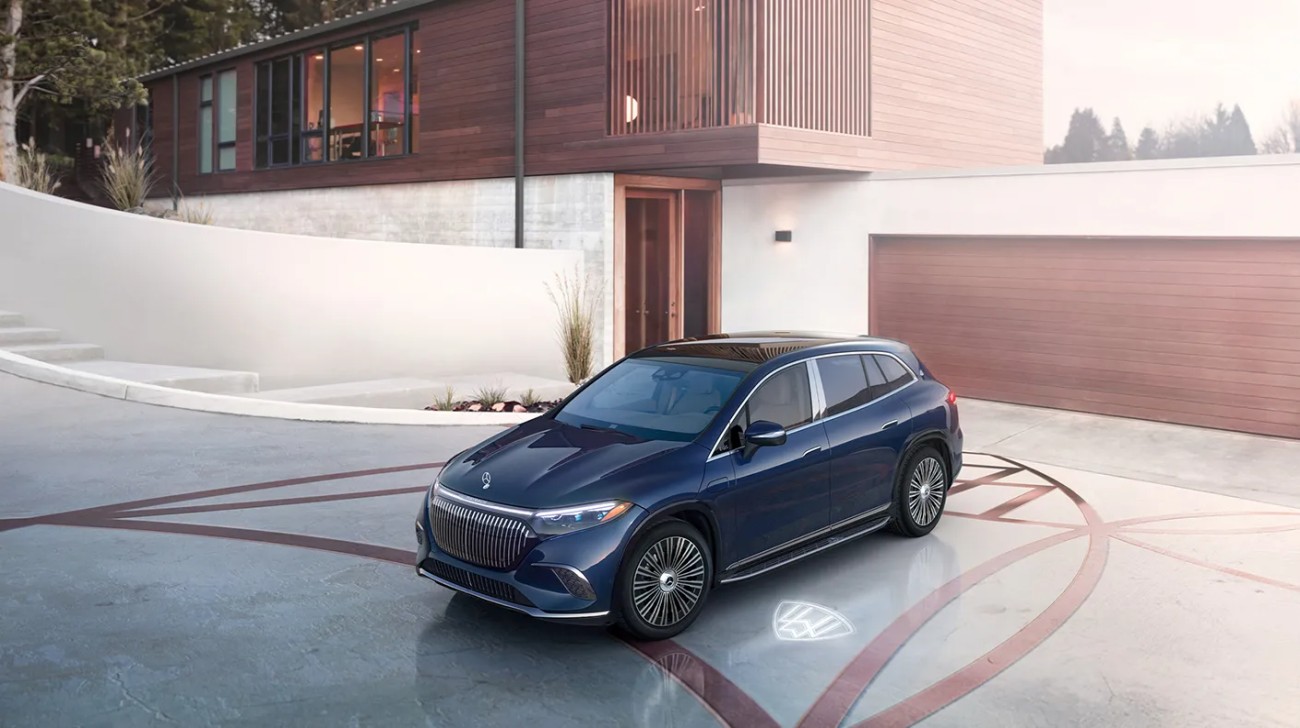 Mbcan-2024-eqs-maybach-suv-gal-009-n-fe-drjpg