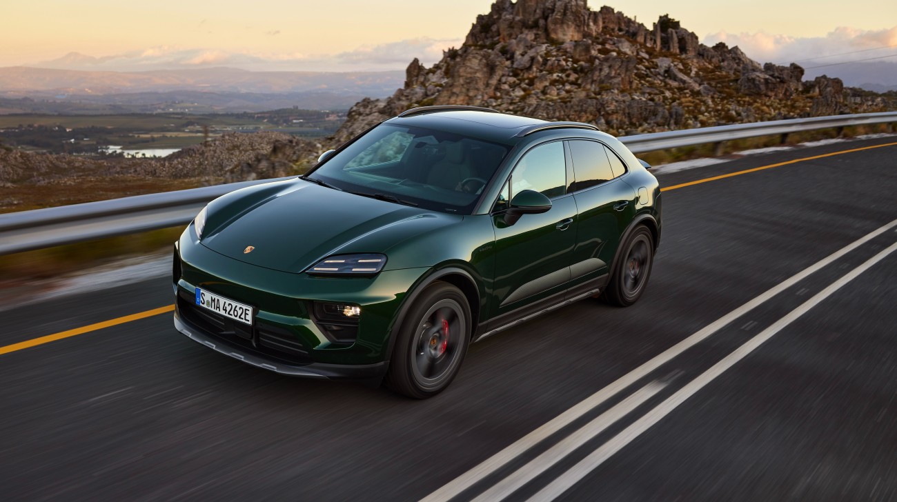 Porsche Macan On-roadjpg