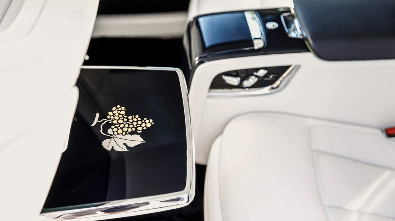 Rolls-royce Phantom Cinque Terre 04jpg