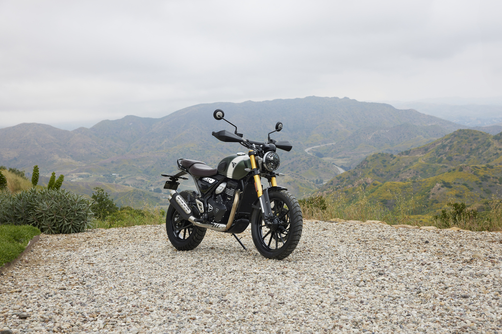 Triumph-scrambler-400-x-static-1jpg