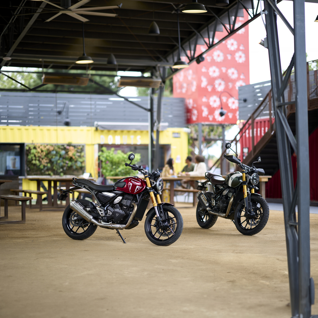 Triumph-speed-400-and-scrambler-400-x-21jpg