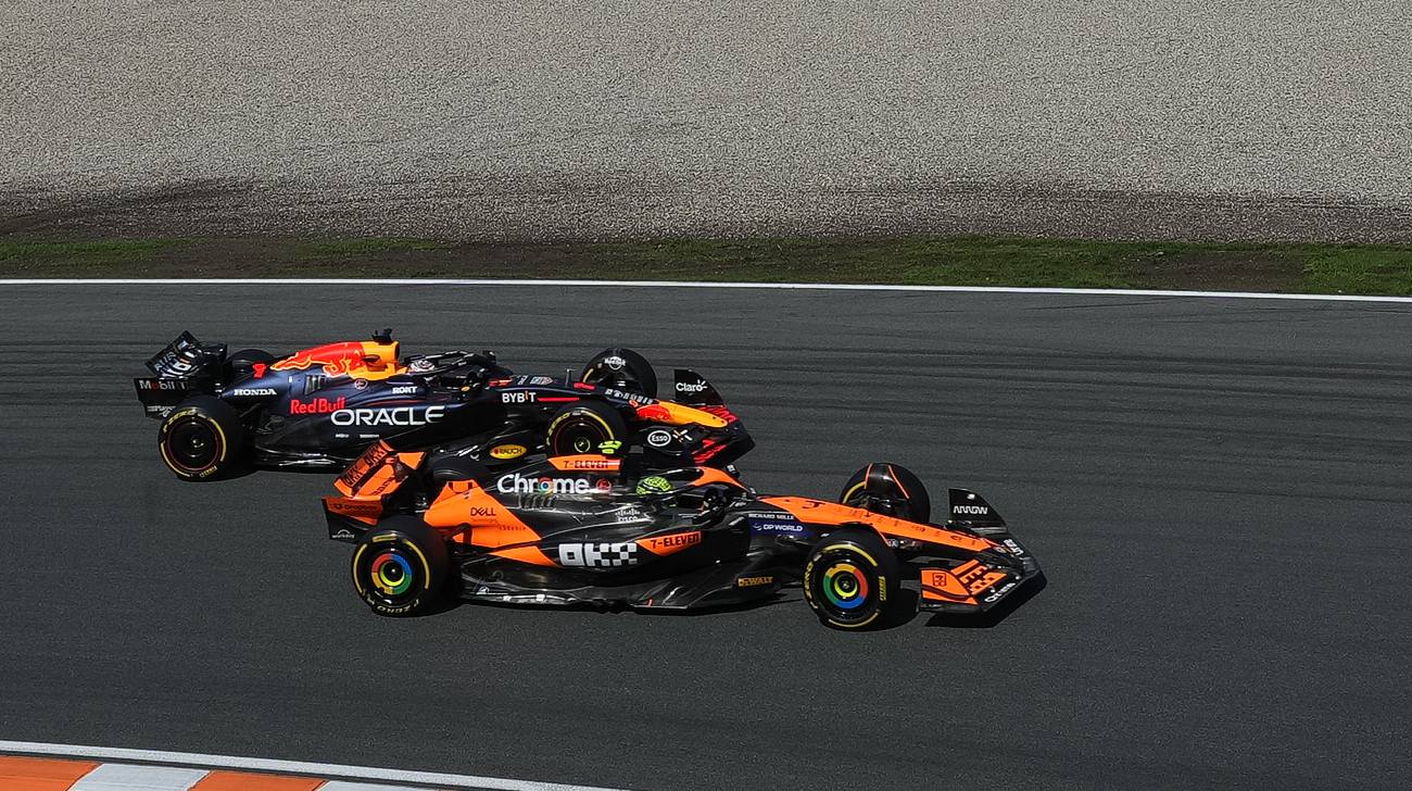 F1 in Flex: FIA Reviews McLaren's "Mini-DRS" Rear Wing Design