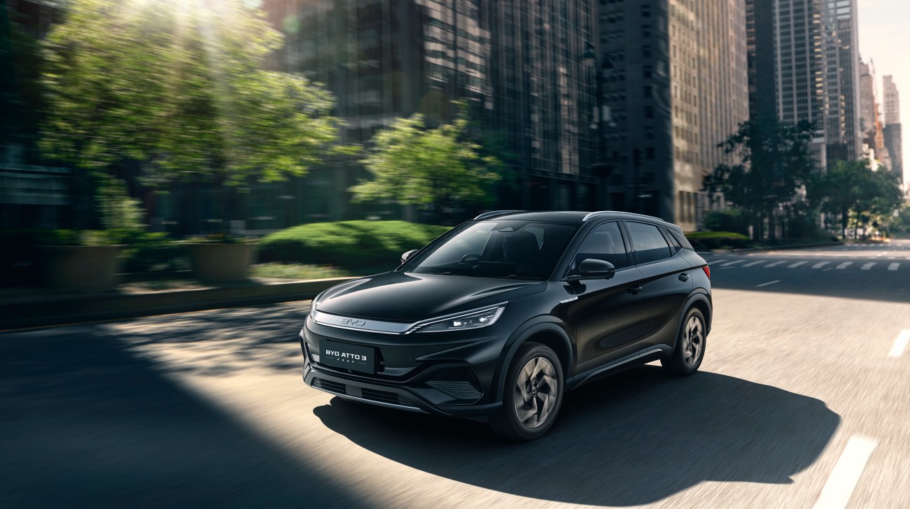 2024 BYD Atto 3 Launched at 9 Lakh Cheaper Price of 24.99 Lakh 