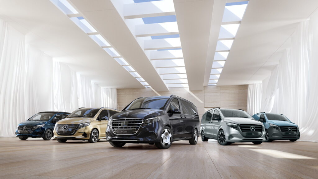All new Mercedes-Benz V-class breaks cover