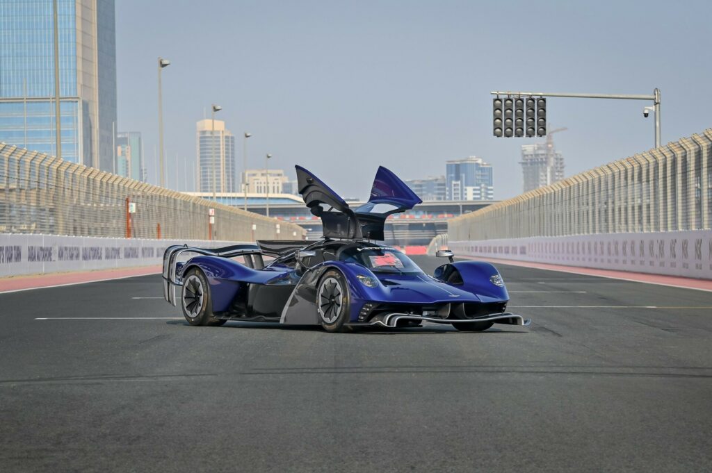 Aston Martin Valkyrie AMR Pro | The ultimate track weapon