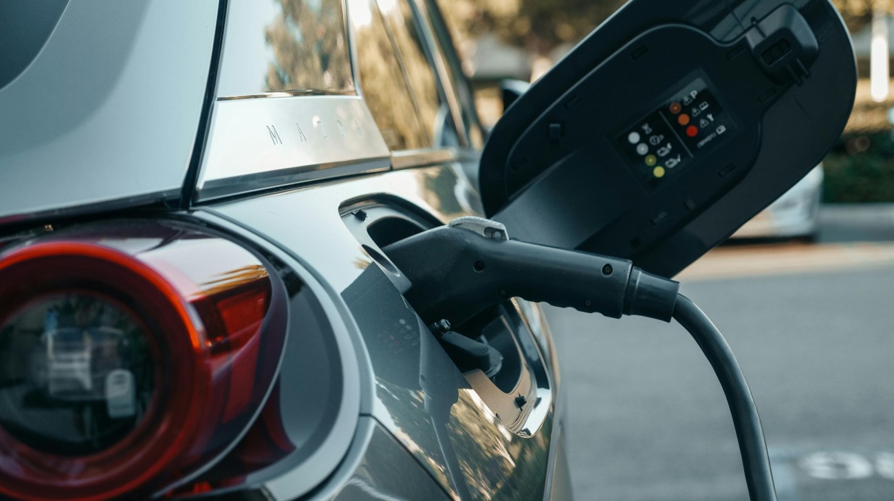 BIS Releases New Standards to Make EVs Safer in India
