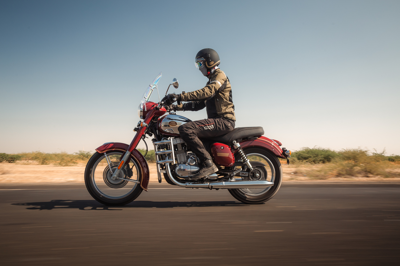 Jawa 350 Launched In India At Rs 2.15 Lakhs | To Rival RE Classic 350