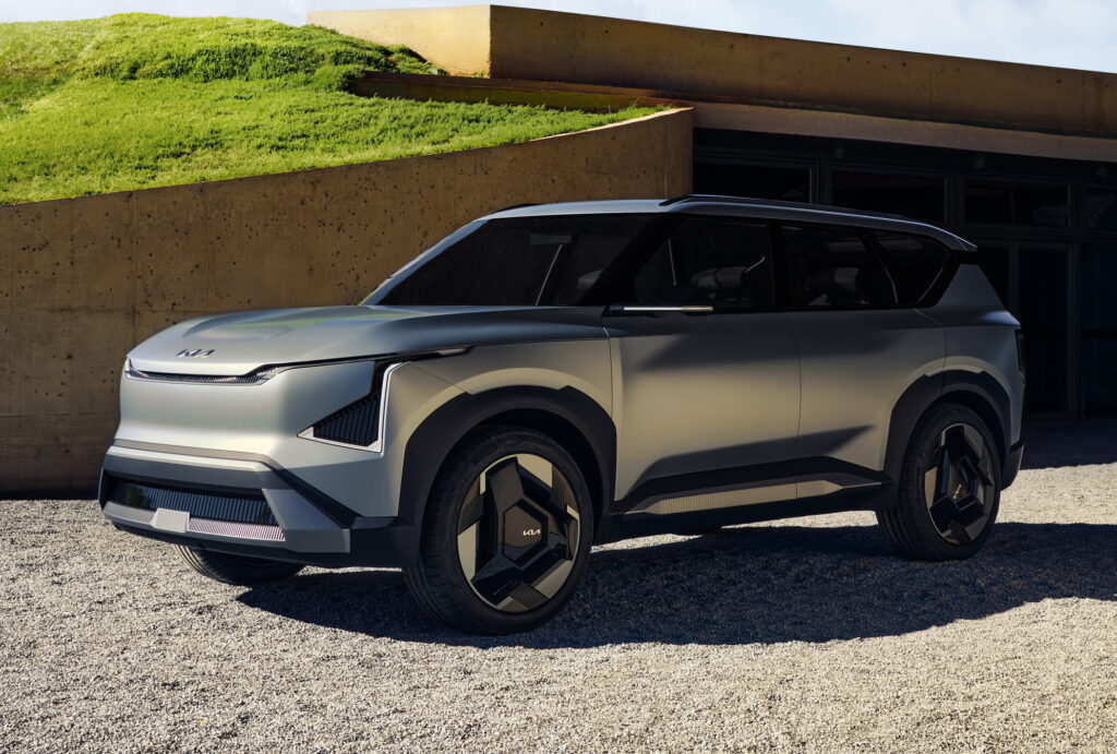 Kia EV5 | Younger sibling of the EV9