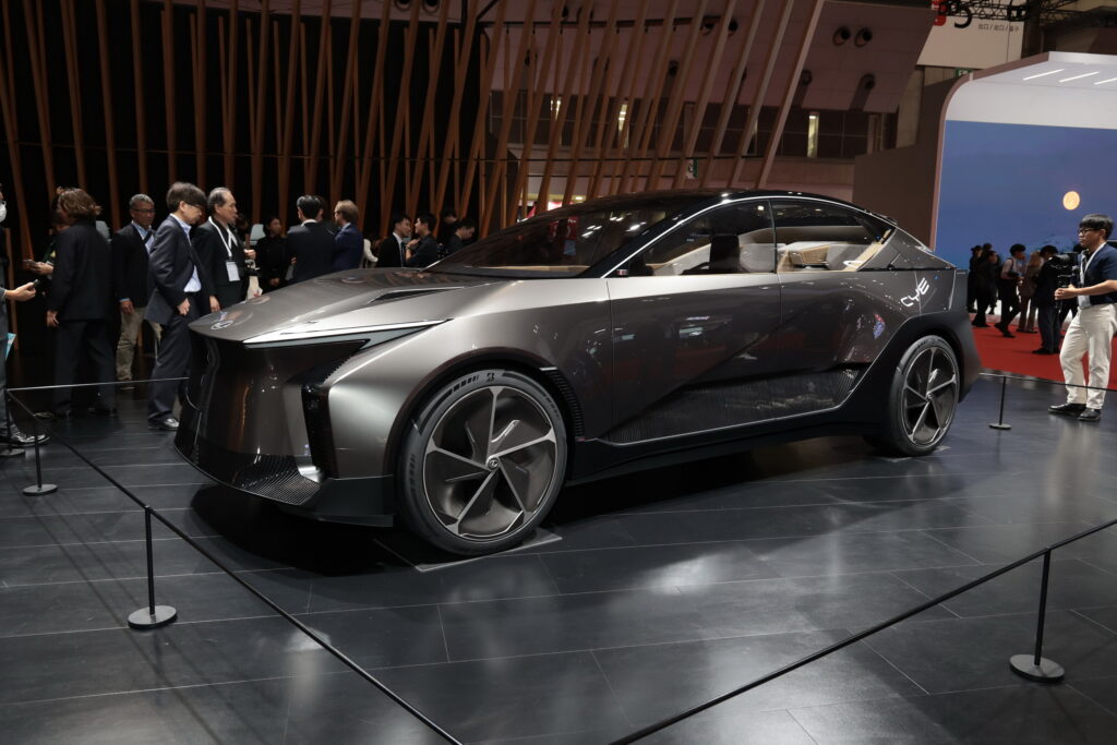Lexus LF-ZL Concept at Japan Mobility Show