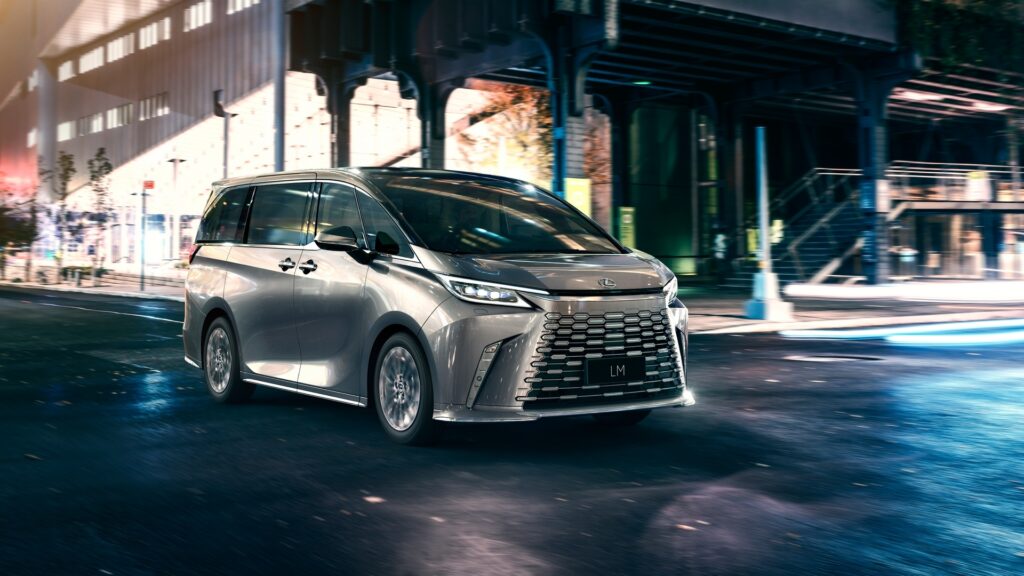 Lexus LM | Most luxurious minivan ?