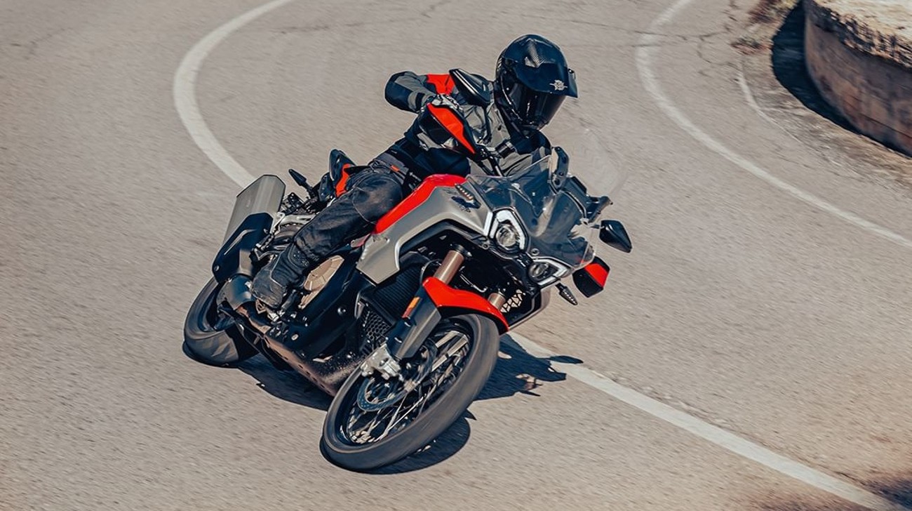 MV Augusta Unveils Enduro Veloce