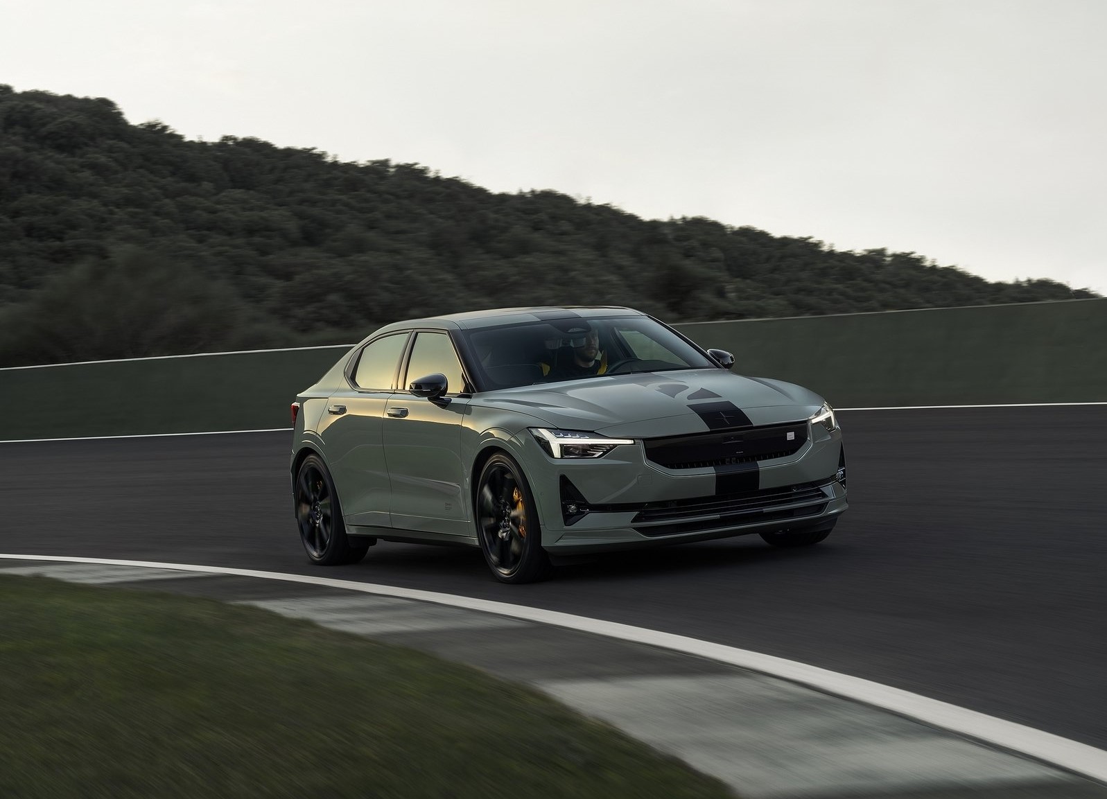 Polestar 2 BST edition 230