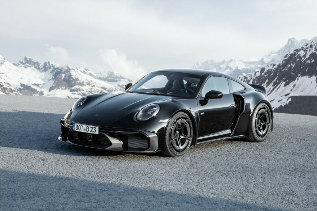 Porsche 911 Turbo S | Brabus 900 Rocket R