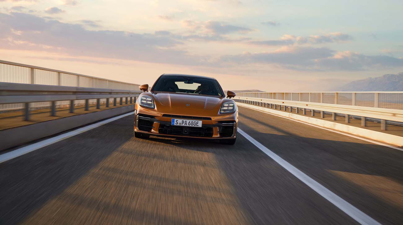 Porsche Launches the Third-Generation Panamera in India; Prices start at ₹ 1.69 Crore