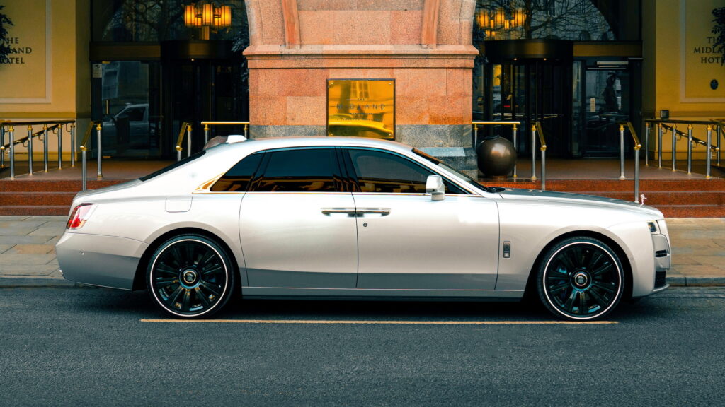 Rolls-Royce Unveils One-Of-A-Kind Manchester Ghost 