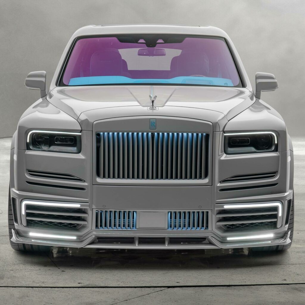 Rolls Royce Cullinan | Mansory Edition in Nardo Grey