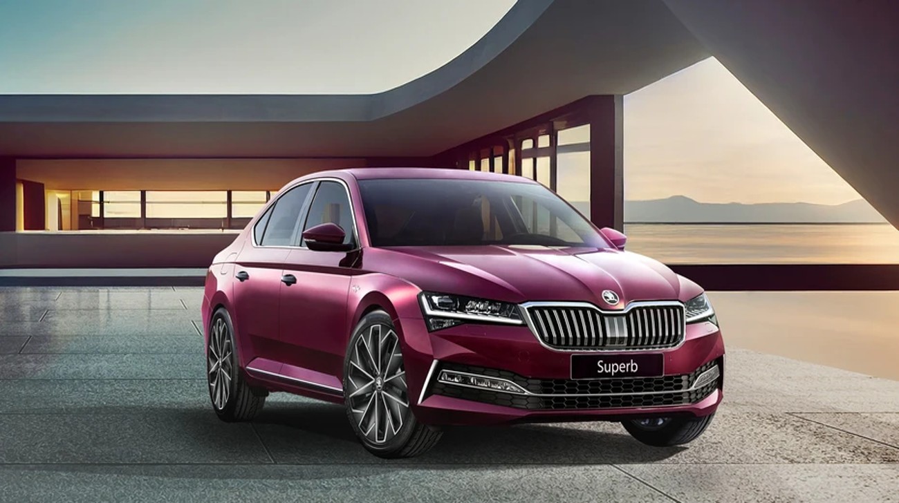 Skoda Superb is Back in India with a Mighty Launch!