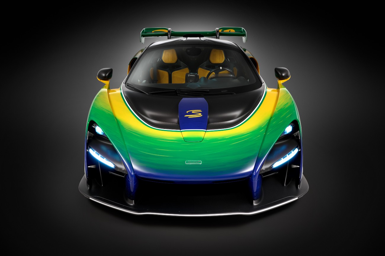 This Senna Has A Legacy Painted On It's Body