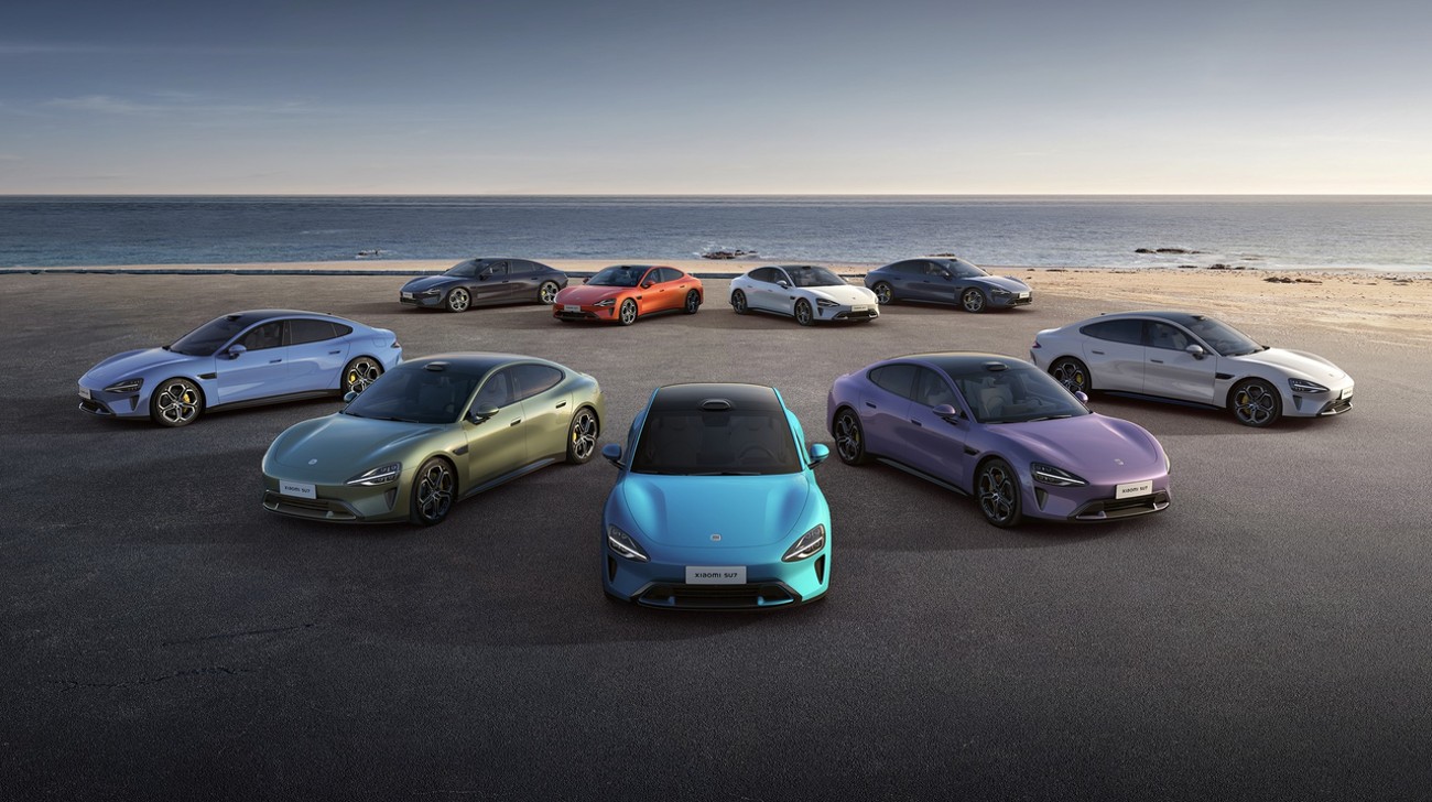 Xiaomi Showcase their New Electric Car SU7 in india