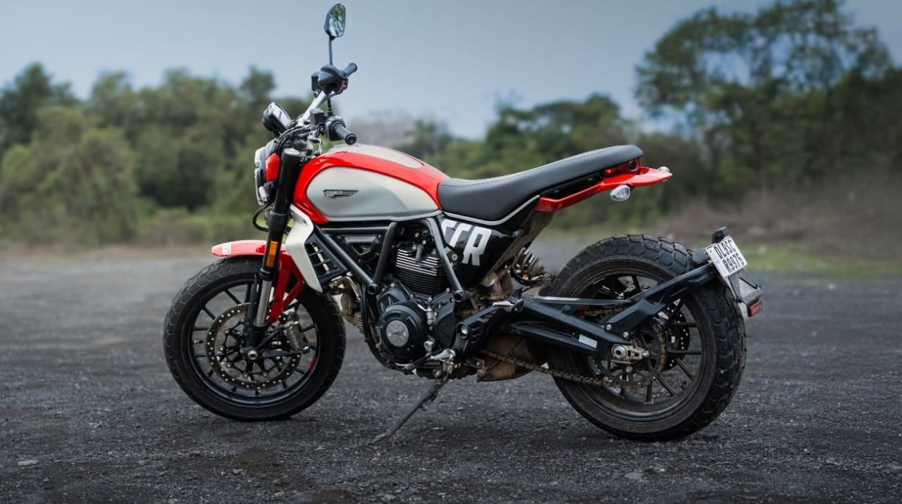 1749473920-Ducati-Scr