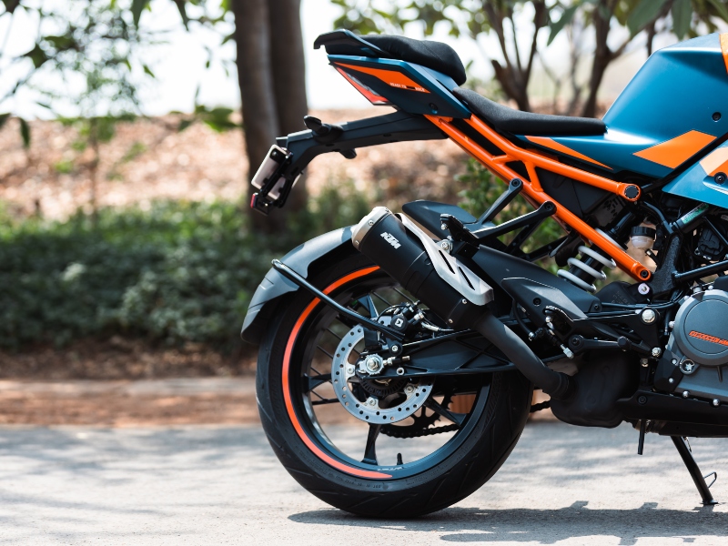 2022-ktm-rc-390-19jpg