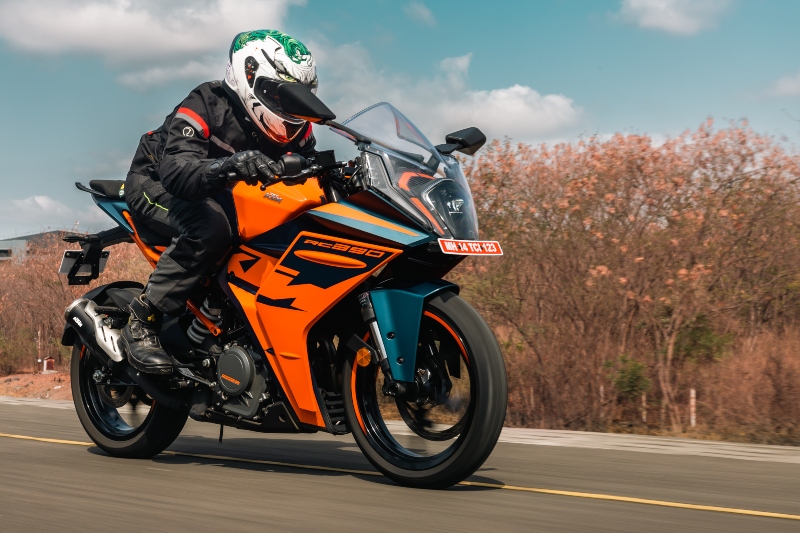 2022-ktm-rc-390-24jpg