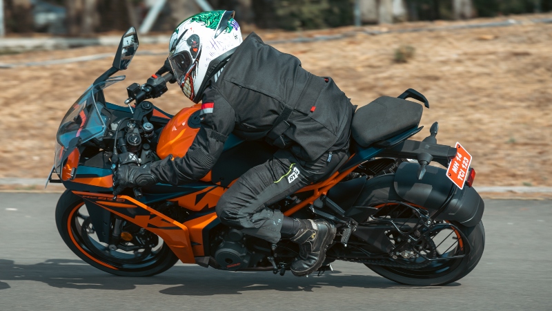 2022-ktm-rc-390-8jpg