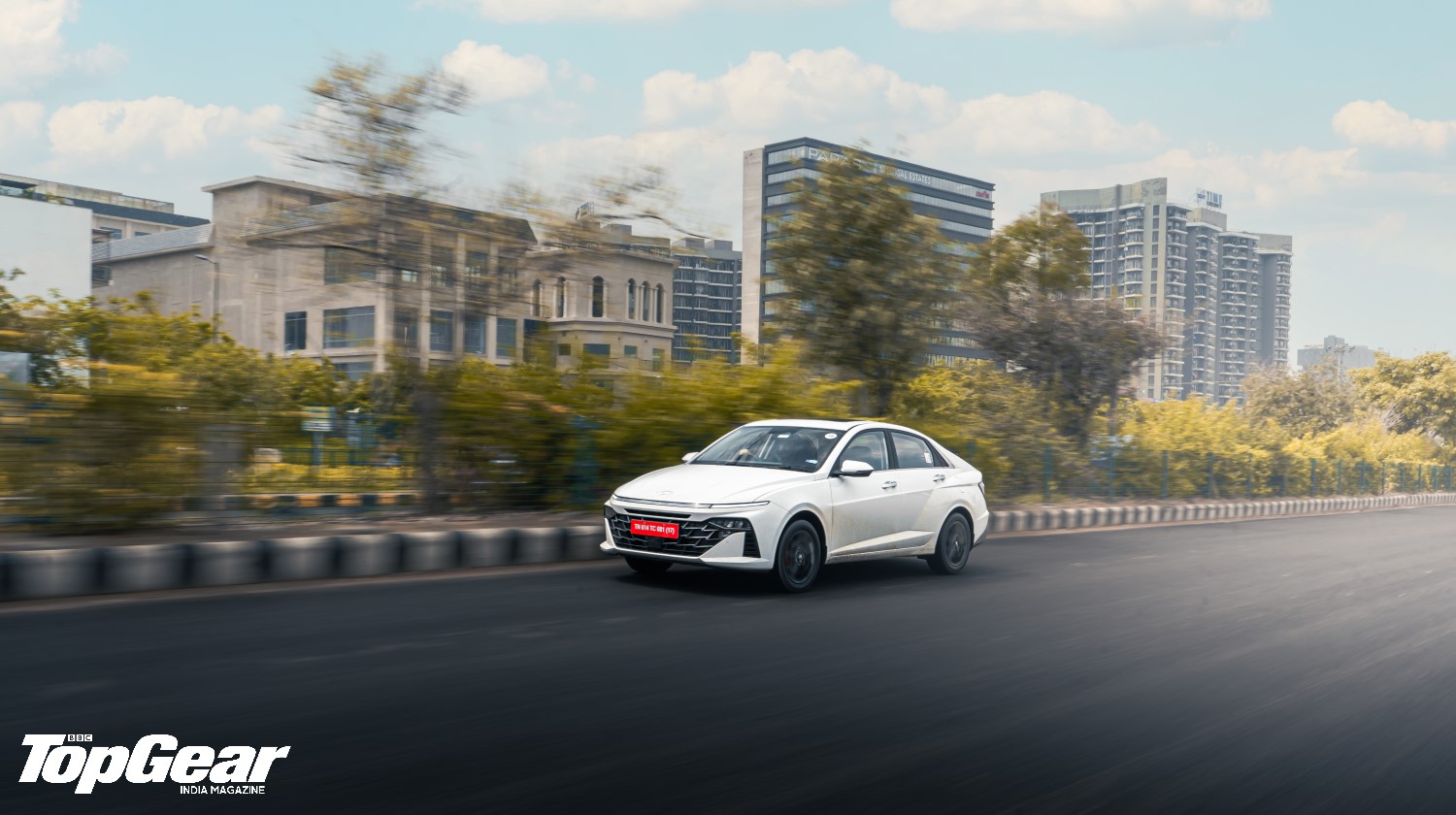 Hyundai Verna 02jpg