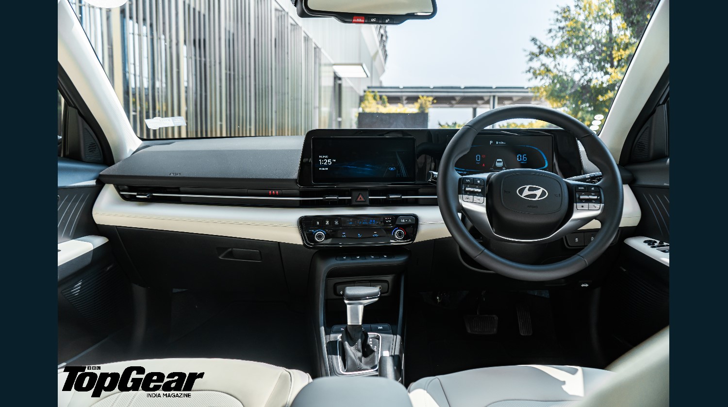 Hyundai Verna 22jpg
