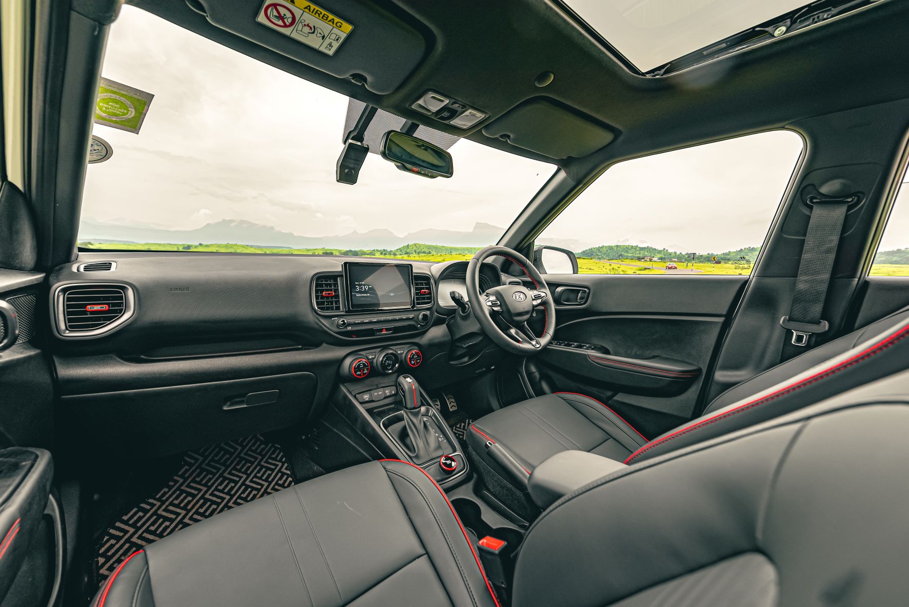 Interior 39jpg