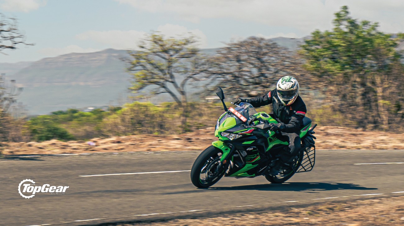 Kawasaki-ninja-2023-01jpg