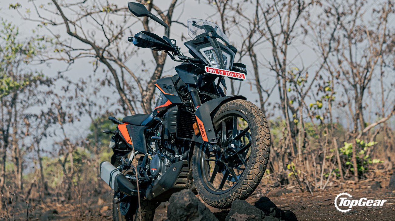 Ktm-390-01jpg