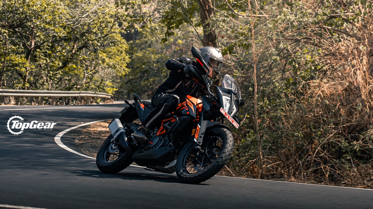 Ktm-390-02jpg