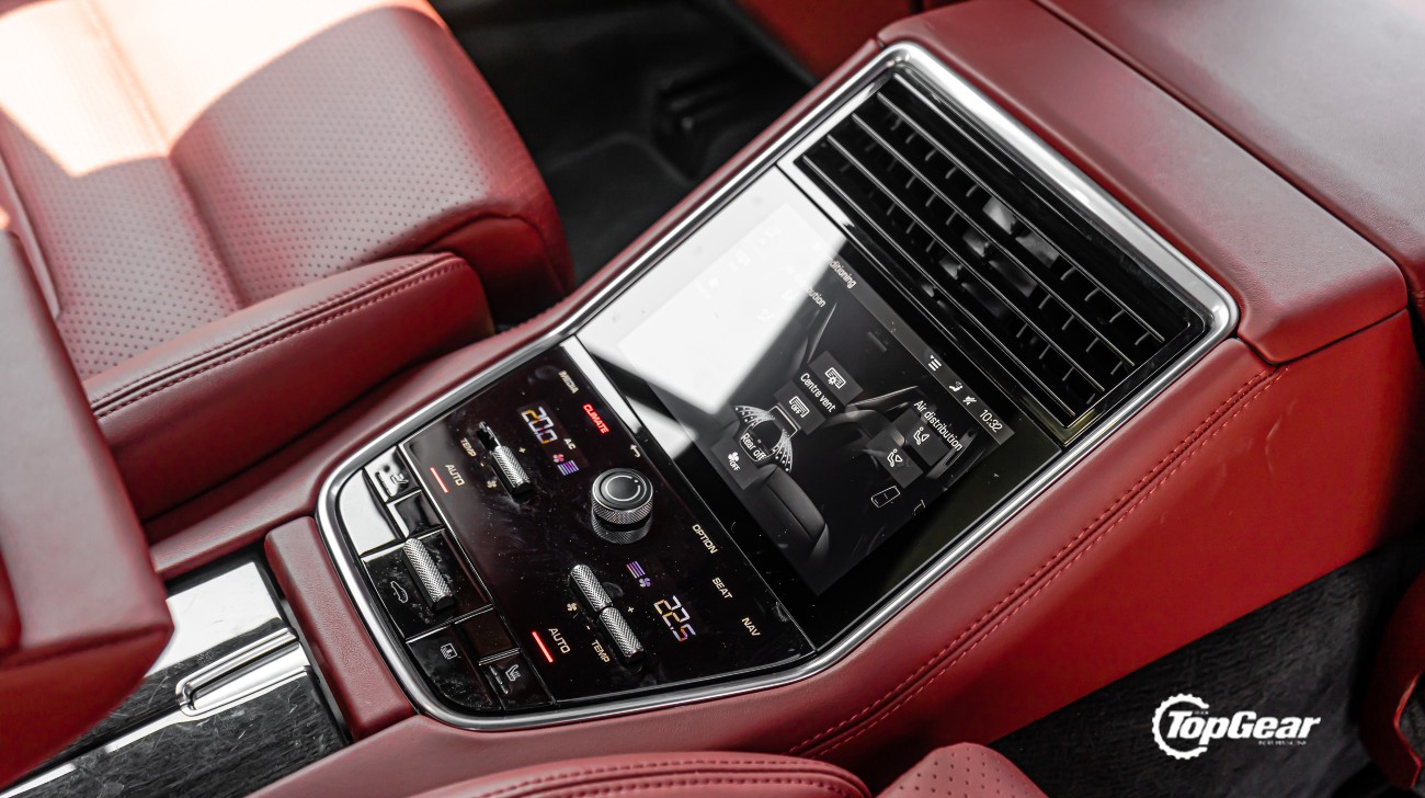 Porsche-panamera-turbo-s-06jpg