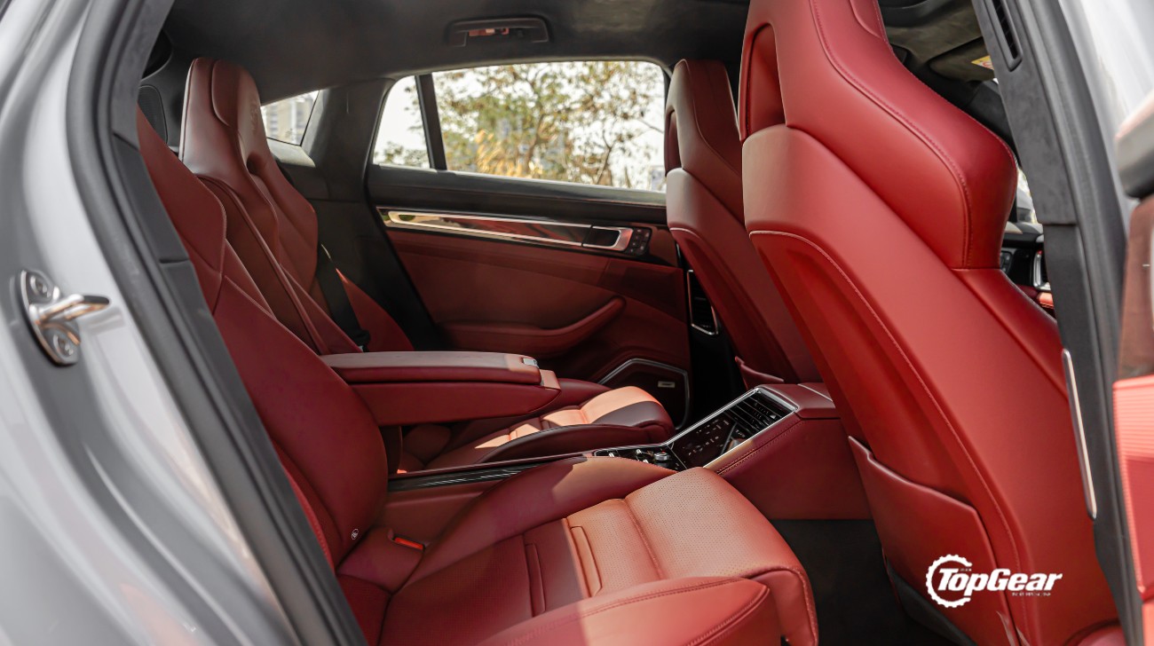Porsche-panamera-turbo-s-07jpg