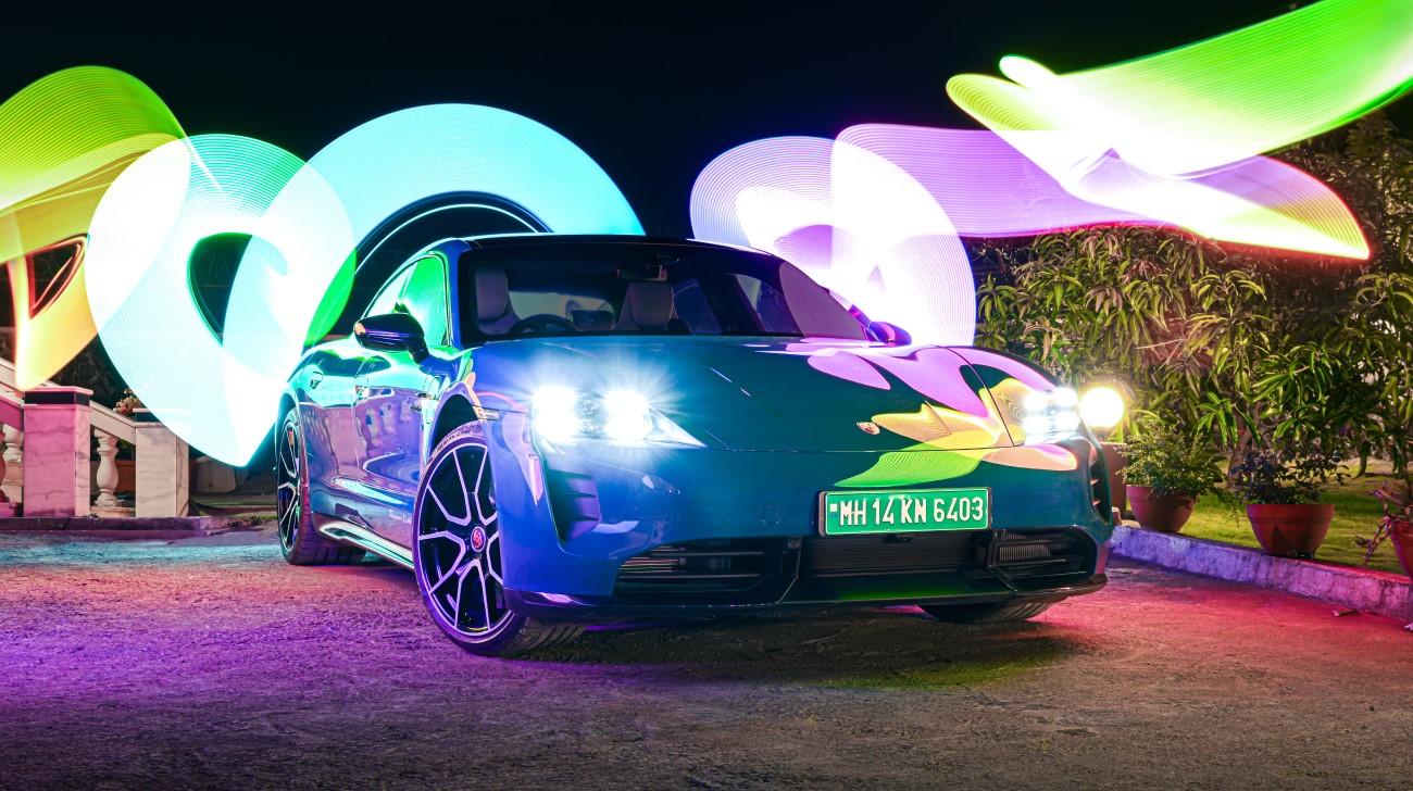 Porsche-taycan1jpg