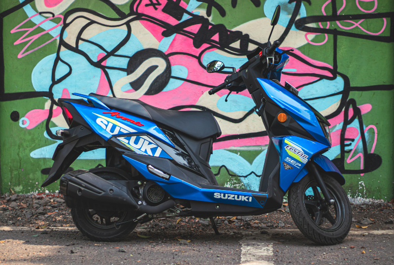 Suzuki-avenis-125-2jpg