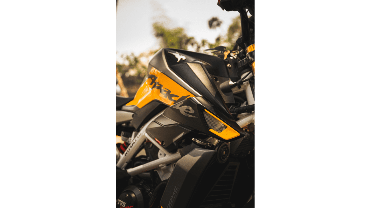 Tvs-apache-rtr-3png