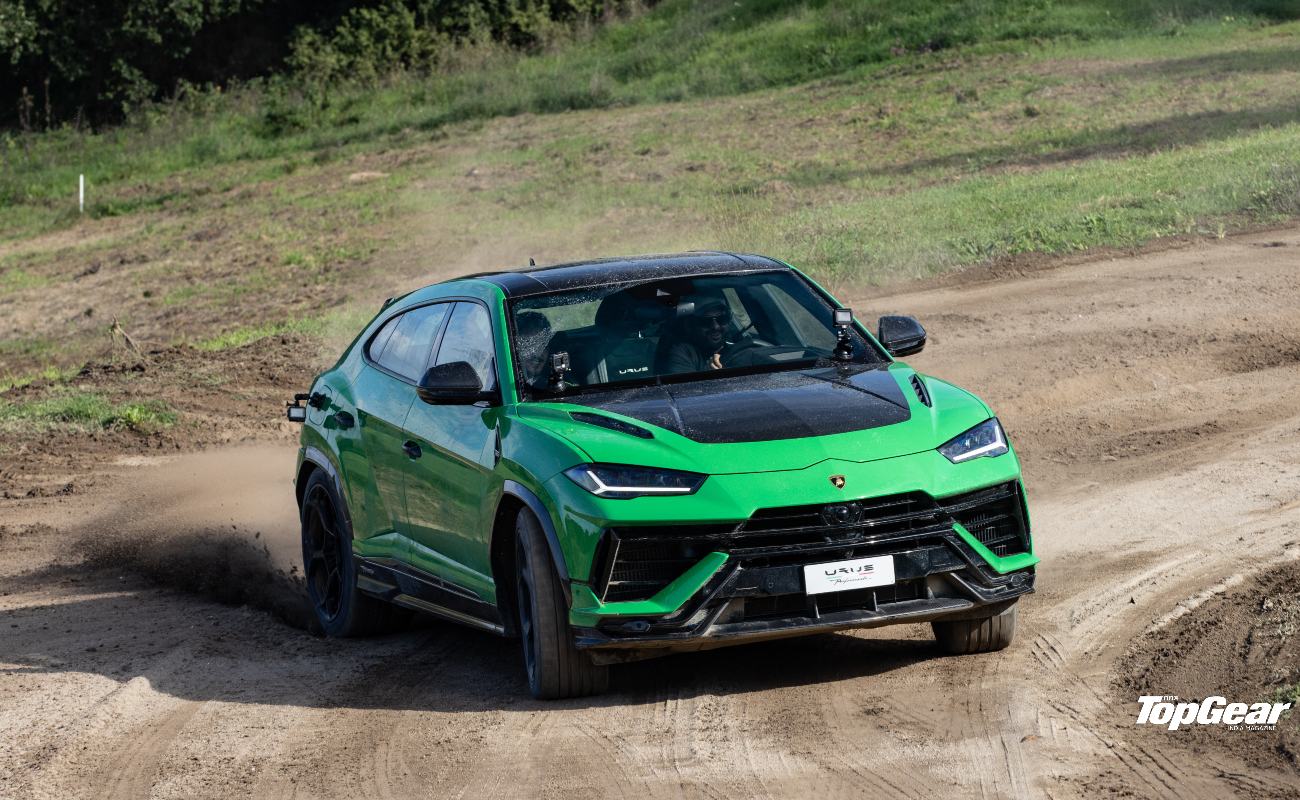 Urus Performante 4jpg