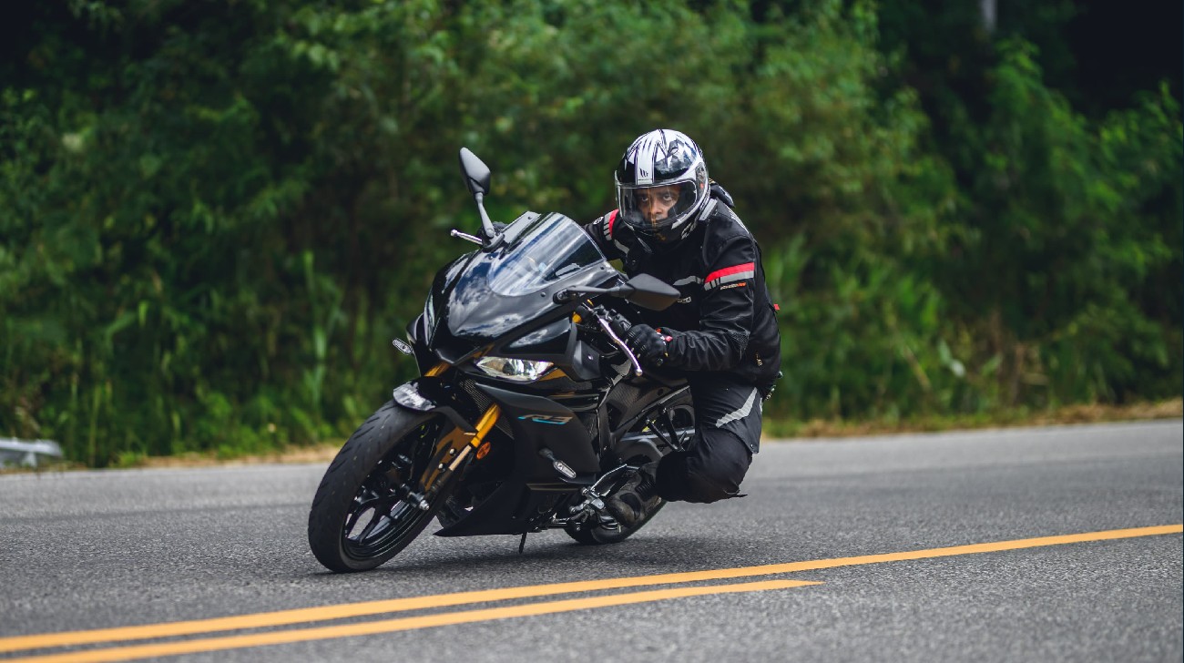 Yamaha-4jpg