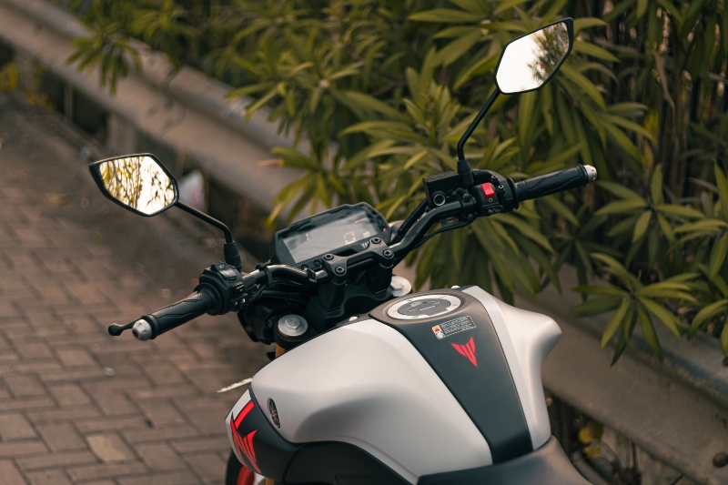 Yamaha-mt-15-20-4jpg
