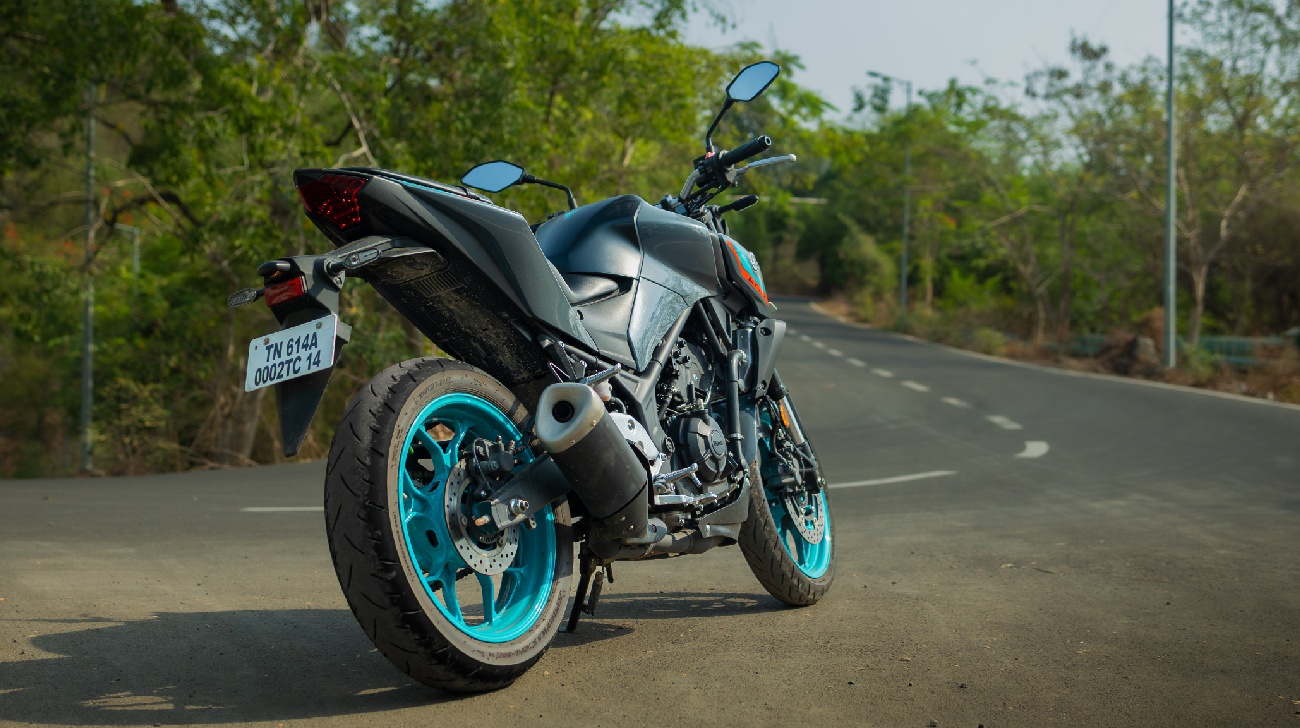 Yamaha Mt-03 5jpg