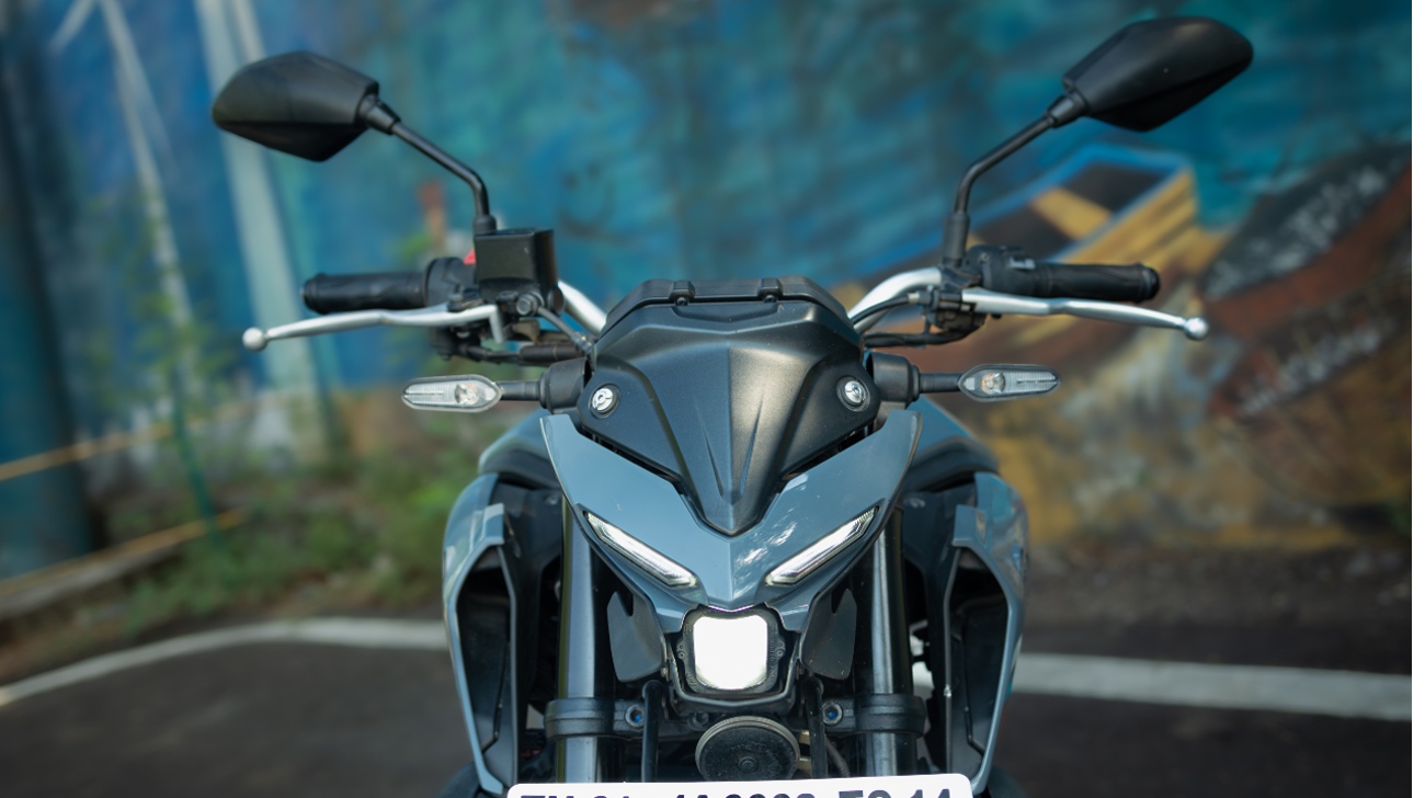 Yamaha Mt-03 8jpg