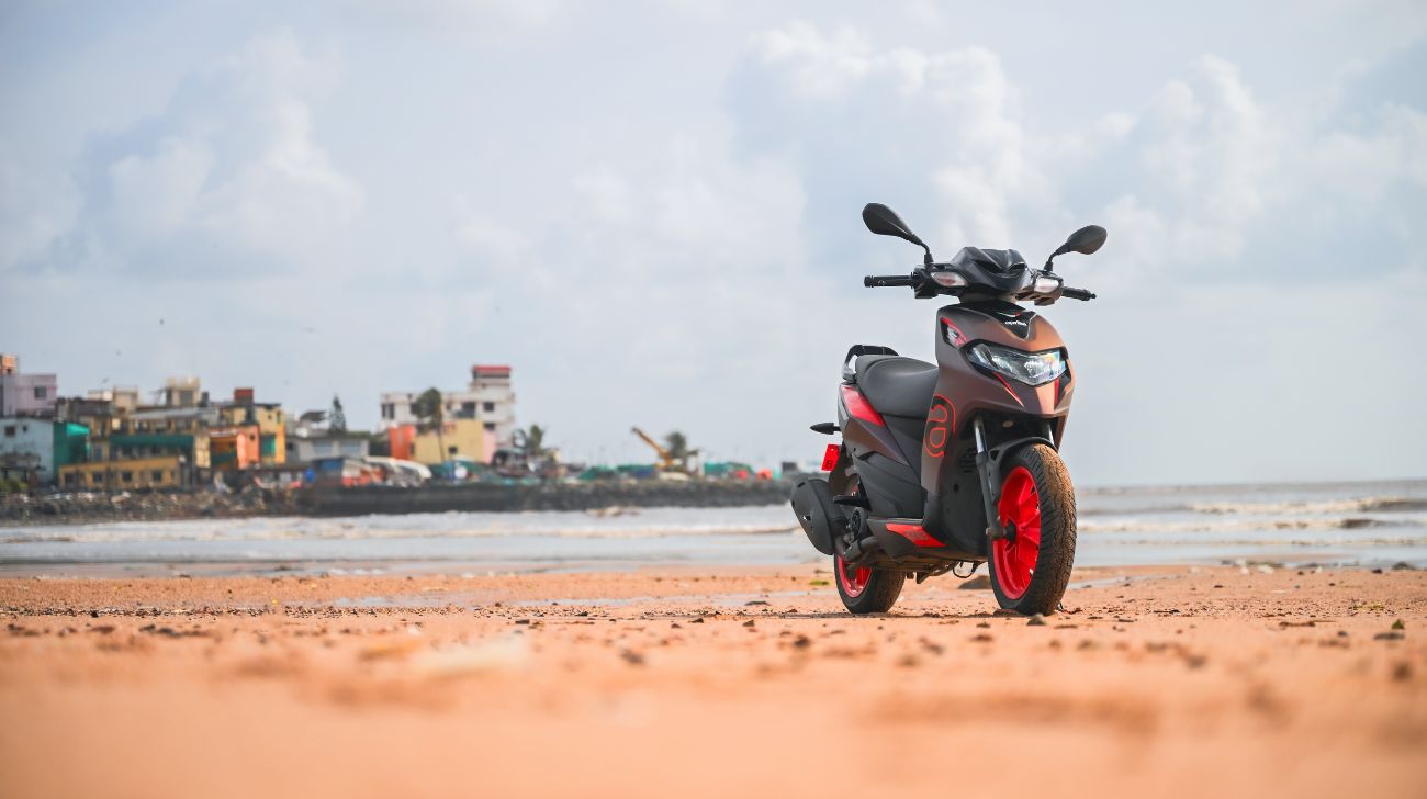 Aprilia SR 175 hp.e | First Ride Review