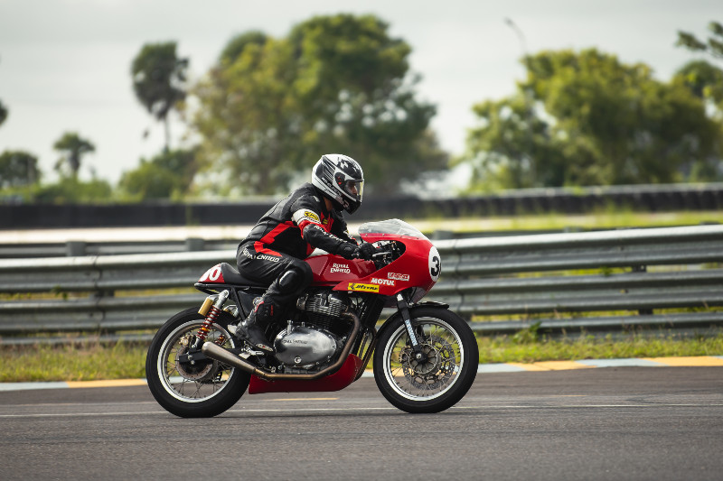 Royal Enfield Continental GTR-650 | REtro Rhyme!